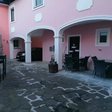 Gaestehaus Ruinenblick Spitz an der Donau